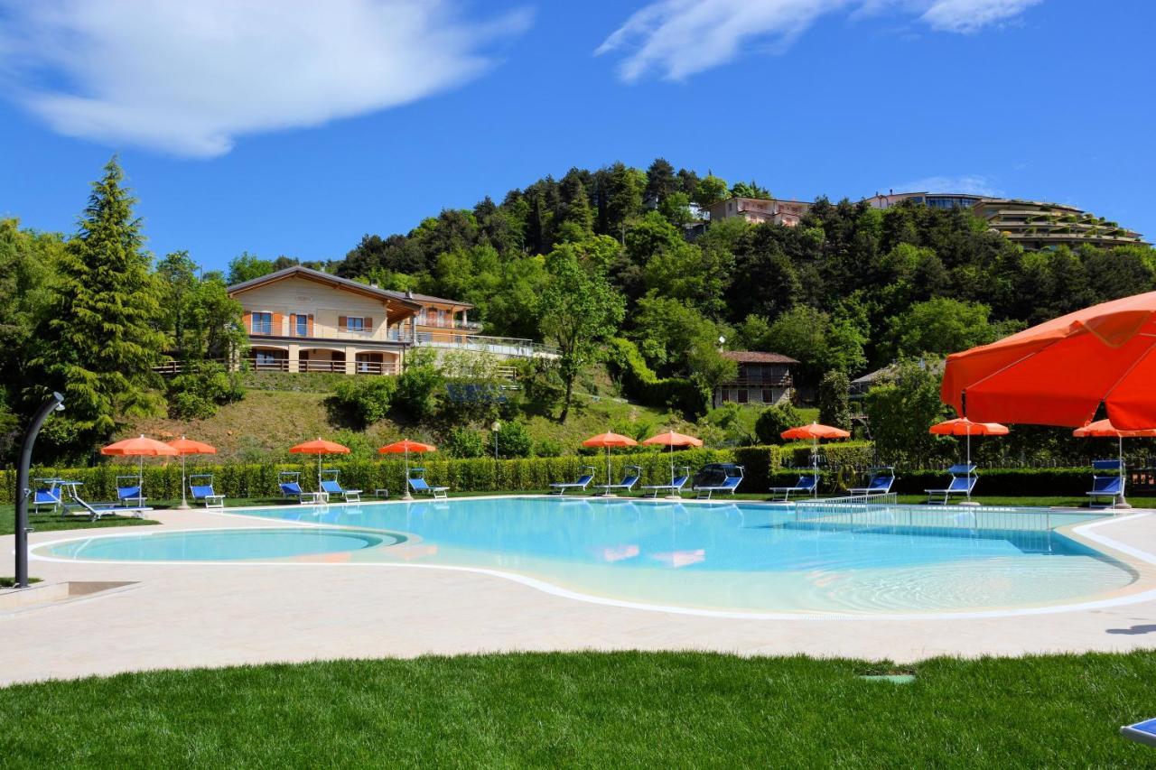 Hotel Pineta Campi Tremosine Exterior photo